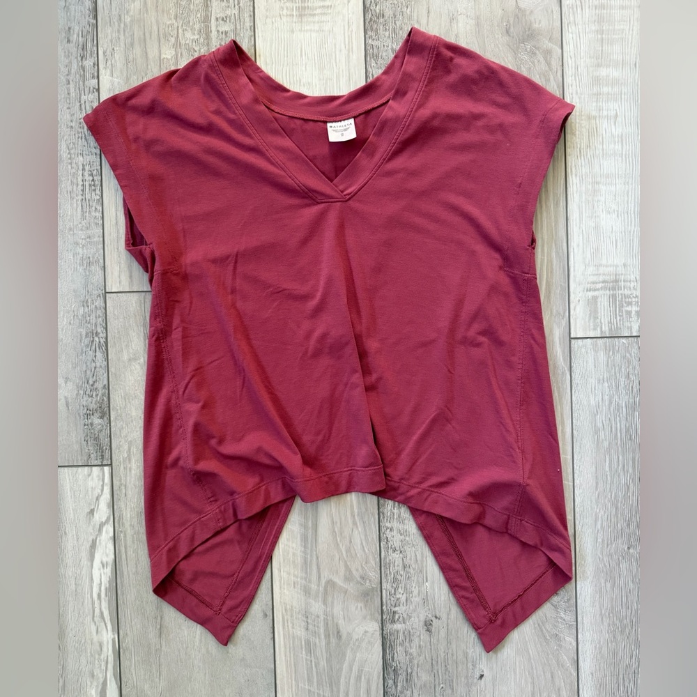 Athleta Explore Split Back Tee Size Xs - image 7